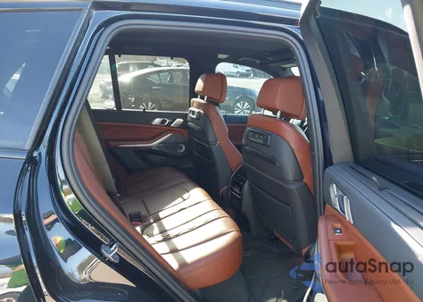 2021 BMW X5 M50I z USA, uszkodzony, nr VIN 5UXJU4C01M9F55098